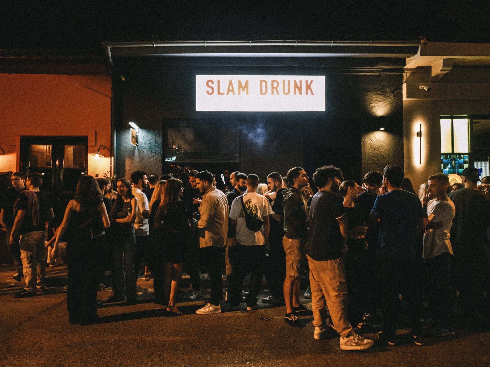 Slam Drunk - Bar